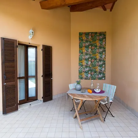 Casina Di Dario - Pet Friendly Vila Contignano Exterior foto